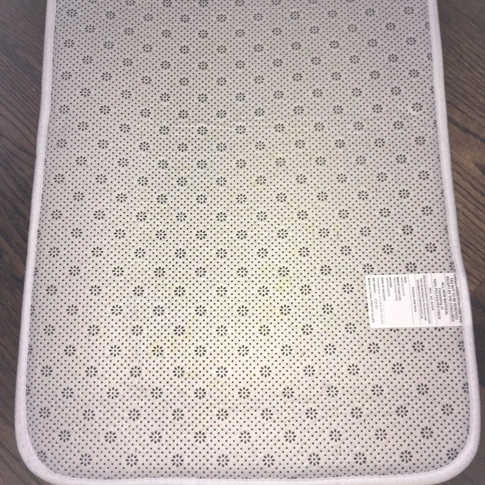 Green marble design memory foam bath mat, 17x24”, New!